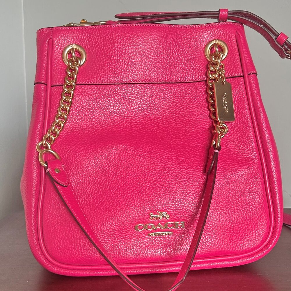 COACH Cammie Chain Bucket Bag